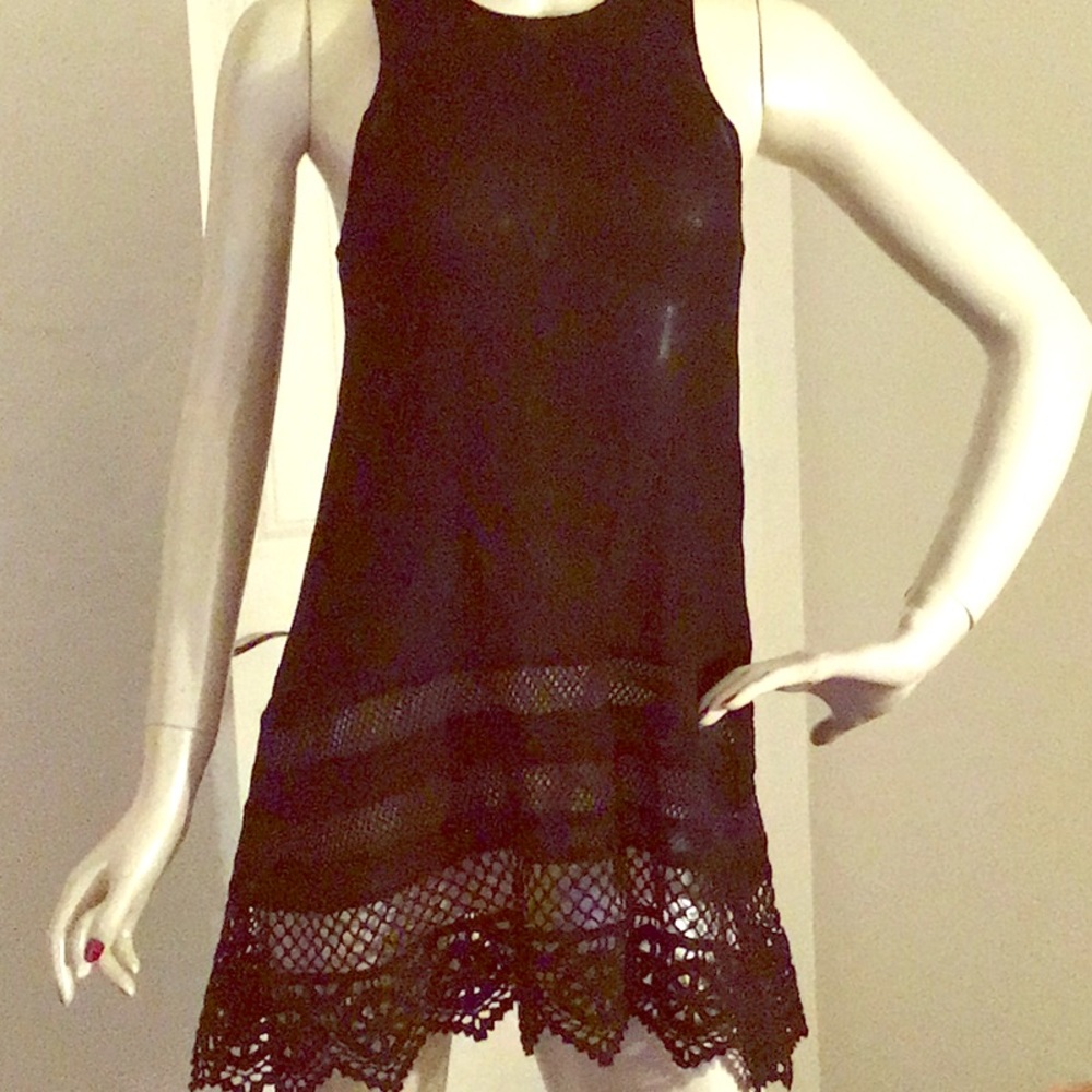 💋Sanctuary Tunic Nwot  Help 2 Shelters